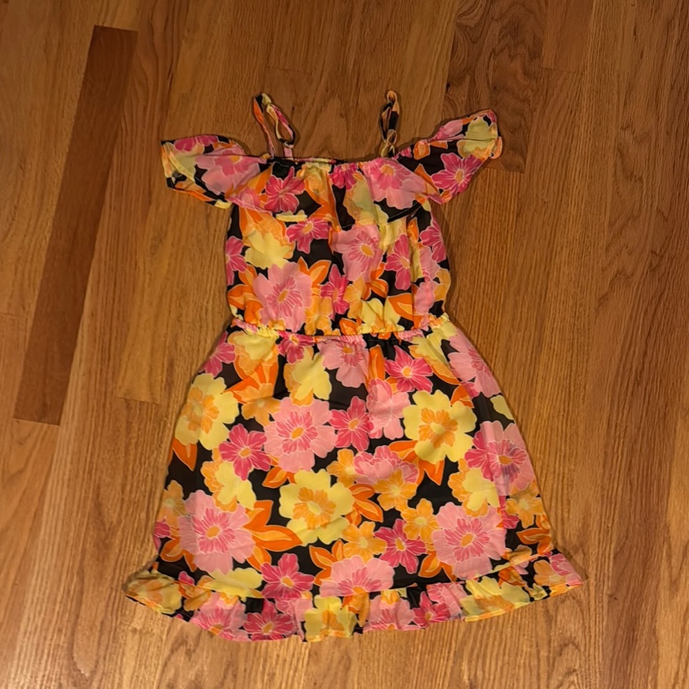 The Children's Place Orange Pink Yellow Cold shoulder Ruffle Dress size 7/8